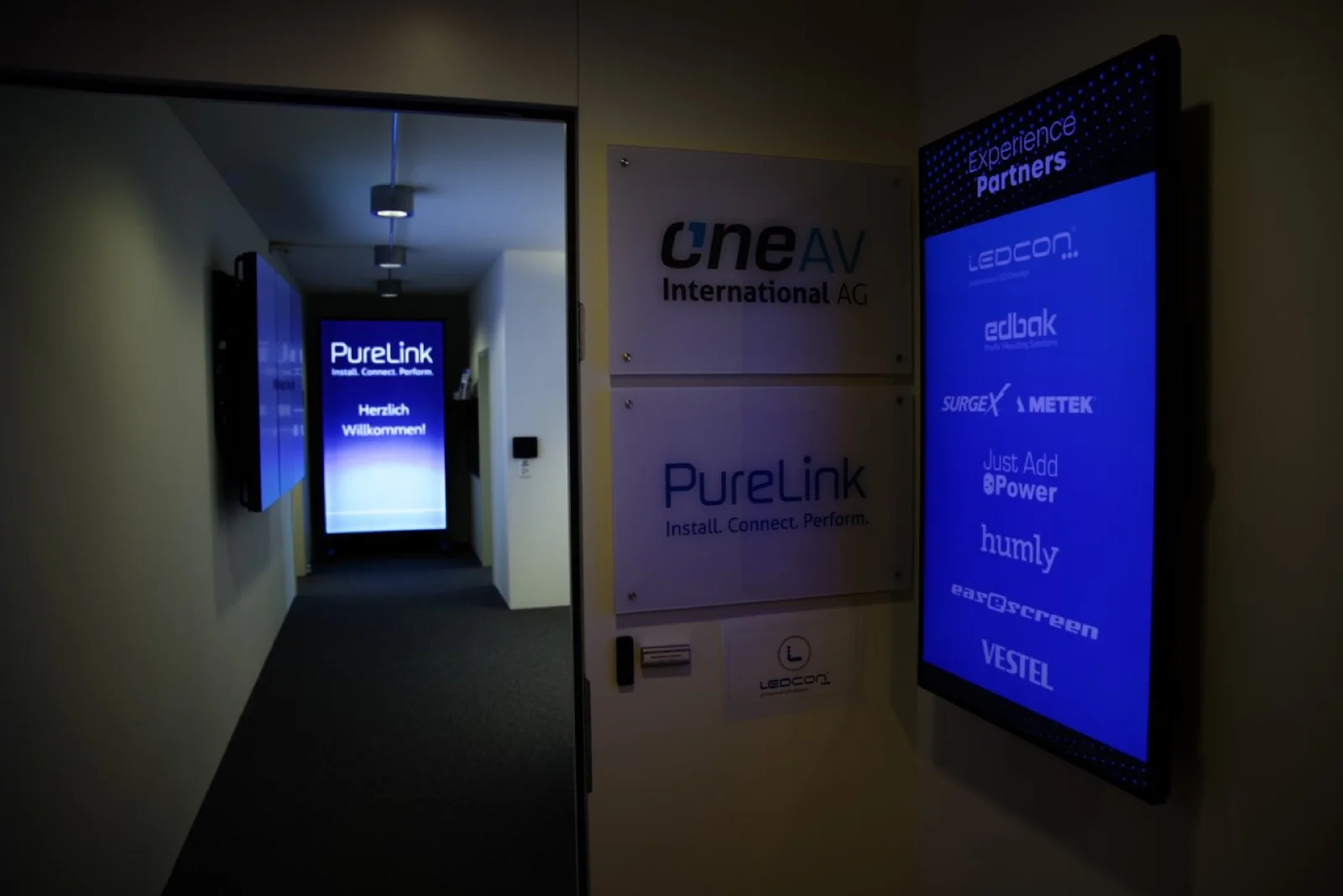 PureLink Experience Lab – nanoblue Referenzen (3/4)